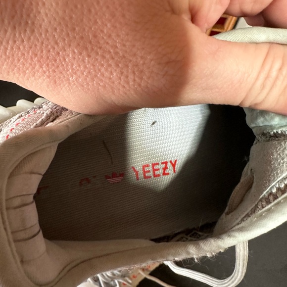 Size 6.5 Adidas Yeezy 350’s - Picture 6 of 7